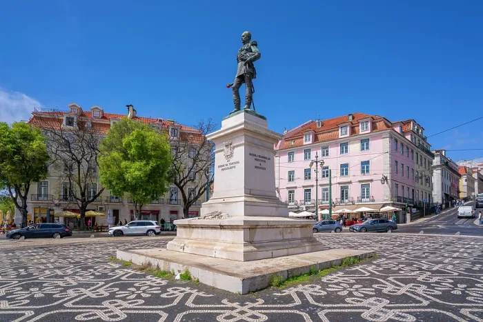 Framed Print : View of Duke of Terceira statue in PC Duque da Terceira on a sunny day, Lisbon, Portugal, Europe Framed Print : View of Duke of Terceira statue in PC Duque da Terceira on a sunny day, Lisbon, Portugal, Europe