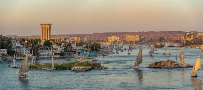 Framed Print : View of fellucas on the Nile river from Feryal Garden during golden hour, Aswan, Nubia, Egypt, North Africa, Africa Framed Print : View of fellucas on the Nile river from Feryal Garden during golden hour, Aswan, Nubia, Egypt, North Africa, Africa