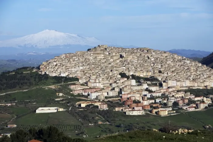 Framed Print : View over Gangi and Mount Etna, Gangi, Sicily, Italy, Europe Framed Print : View over Gangi and Mount Etna, Gangi, Sicily, Italy, Europe