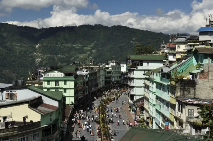 Framed Print : View of Gangtok, East Sikkim, Sikkim, India, Asia Framed Print : View of Gangtok, East Sikkim, Sikkim, India, Asia