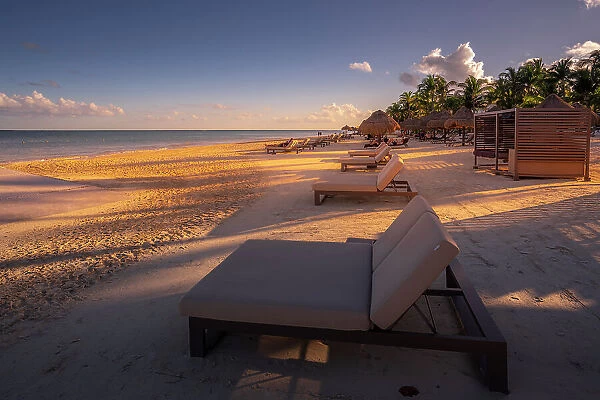 View of golden beach near Puerto Morelos, Caribbean Coast, Yucatan Peninsula, Mexico, North America