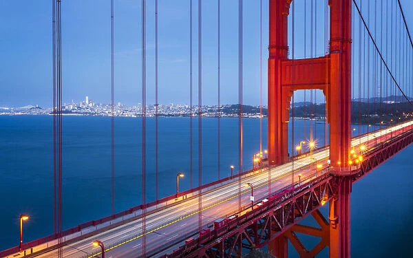 View of Golden Gate Bridge from Golden Gate Bridge Vista Point at dusk, San Francisco