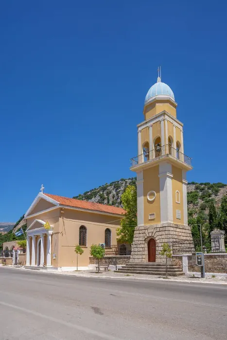 Framed Print : View of Greek Orthodox Church near Argostoli, capital of Cephalonia, Kefalonia, Ionian Islands, Greek Islands, Greece, Europe Framed Print : View of Greek Orthodox Church near Argostoli, capital of Cephalonia, Kefalonia, Ionian Islands, Greek Islands, Greece, Europe