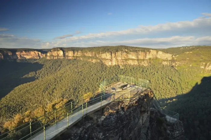 Framed Print : View of Grose Valley and Pulpit Rock, Blue Mountains, Blue Mountains National Park Framed Print : View of Grose Valley and Pulpit Rock, Blue Mountains, Blue Mountains National Park