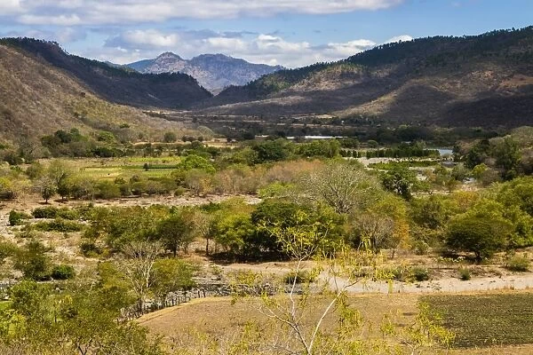 View of the Guayabo Valley where the Coco River opens out below the famous Somoto Canyon, Somoto, Madriz, Nicaragua, Central America