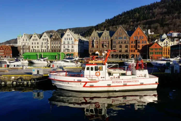 Framed Print : View on the harbour Bergen, Hordaland, Norway, Scandinavia, Europe Framed Print : View on the harbour Bergen, Hordaland, Norway, Scandinavia, Europe