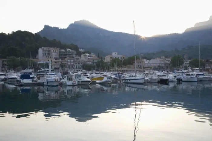 Framed Print : View across the harbour at sunrise, Port de Soller, Mallorca, Balearic Islands Framed Print : View across the harbour at sunrise, Port de Soller, Mallorca, Balearic Islands
