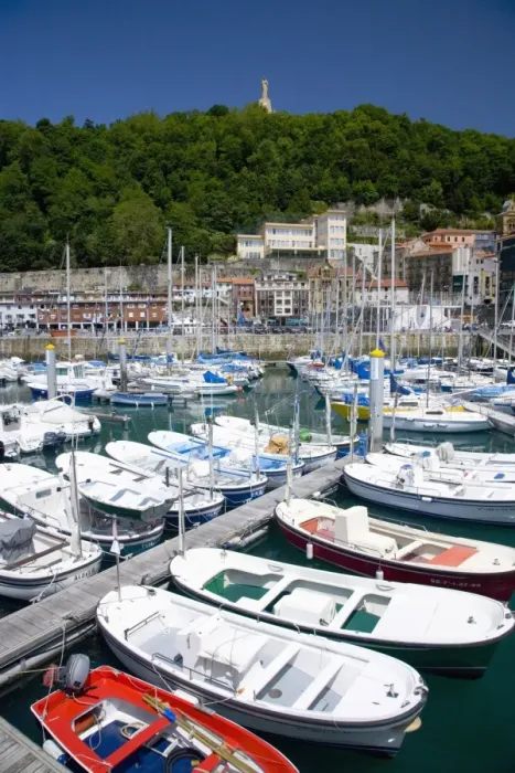 Framed Print : View across the harbour to the wooded slopes of Monte Urgull, San Sebastian Framed Print : View across the harbour to the wooded slopes of Monte Urgull, San Sebastian