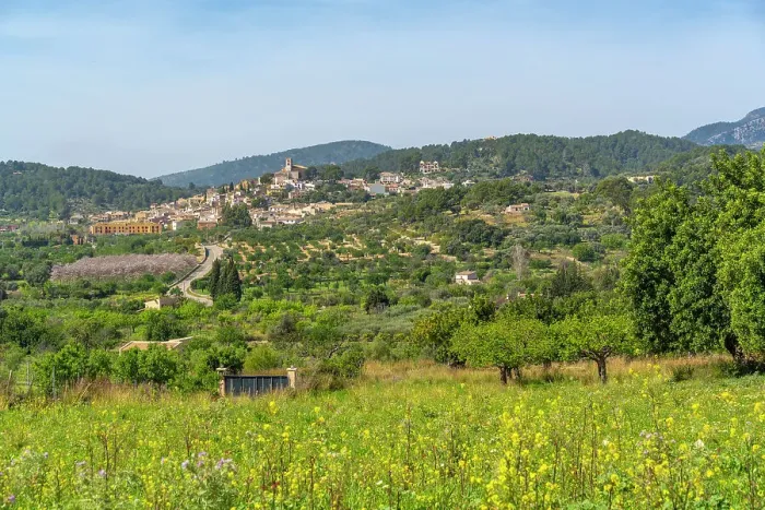Framed Print : View of hilltop town of Selva, Majorca, Balearic Islands, Spain, Mediterranean, Europe Framed Print : View of hilltop town of Selva, Majorca, Balearic Islands, Spain, Mediterranean, Europe