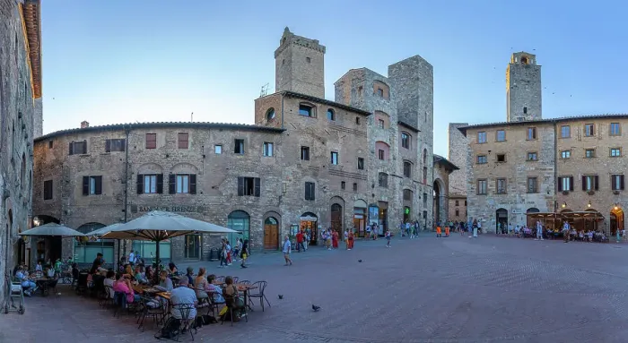 Framed Print : View of historic centre and towers in Piazza della Cisterna, San Gimignano, UNESCO World Heritage Site, Province of Siena, Tuscany, Italy, Europe Framed Print : View of historic centre and towers in Piazza della Cisterna, San Gimignano, UNESCO World Heritage Site, Province of Siena, Tuscany, Italy, Europe