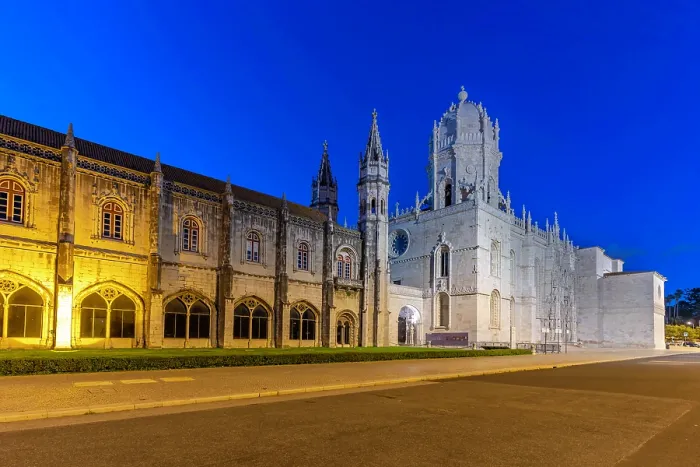 Framed Print : View of Jerónimos Monastery (Monastery of the Hieronymites) at dusk, Lisbon, Portugal, Europe