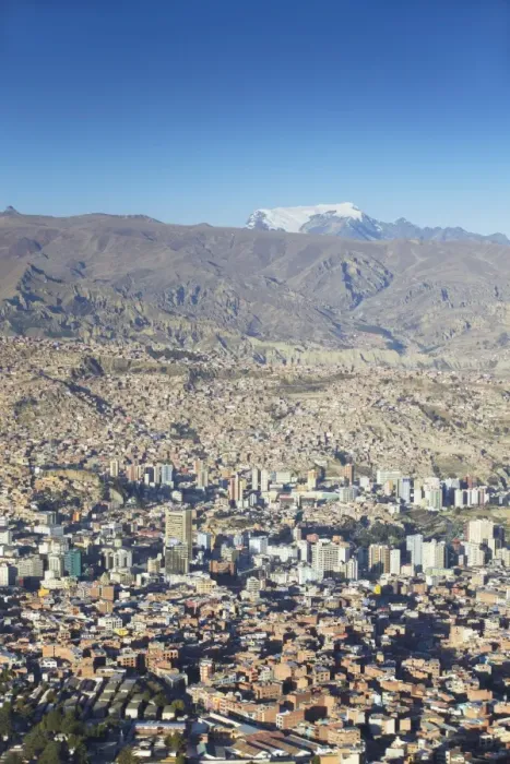 Framed Print : View of La Paz, Bolivia, South America Framed Print : View of La Paz, Bolivia, South America