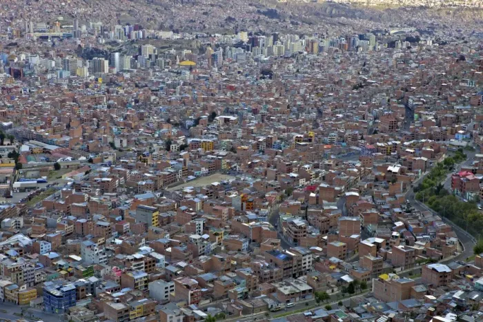 Framed Print : View over La Paz city, Bolivia, South America Framed Print : View over La Paz city, Bolivia, South America