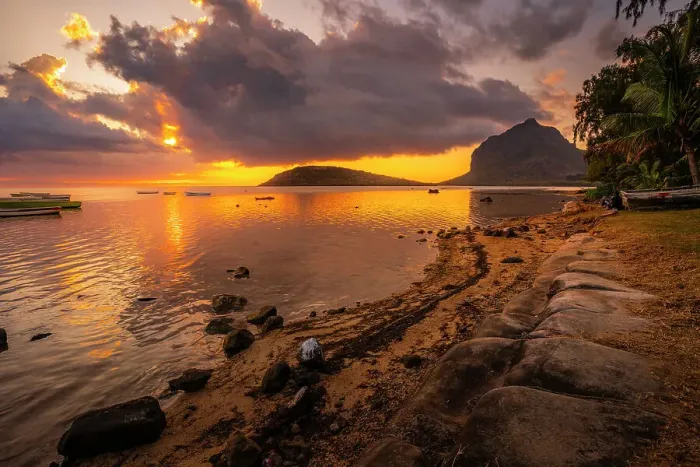 Framed Print : View of Le Morne from Le Morne Brabant at sunset, Savanne District, Mauritius, Indian Ocean, Africa Framed Print : View of Le Morne from Le Morne Brabant at sunset, Savanne District, Mauritius, Indian Ocean, Africa