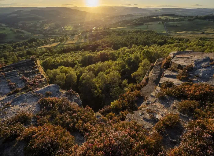 Framed Print : View looking towards Hathersage and Hope Valley in evening sunlight from Millstone Edge with blooming heather, Peak District National Park, Derbyshire, England, United Kingdom, Europe Framed Print : View looking towards Hathersage and Hope Valley in evening sunlight from Millstone Edge with blooming heather, Peak District National Park, Derbyshire, England, United Kingdom, Europe