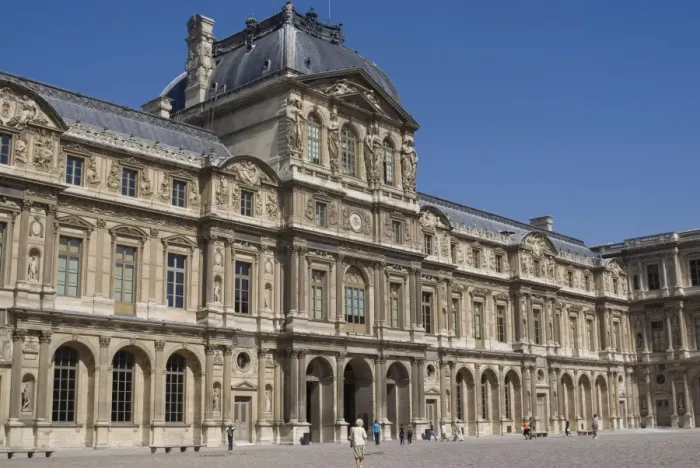 Framed Print : View of the Louvre Museum, Paris, France, Europe Framed Print : View of the Louvre Museum, Paris, France, Europe