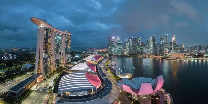 Framed Print : View of Marina Bay Sands and Singapore City skyline at night, Singapore, Southeast Asia, Asia Framed Print : View of Marina Bay Sands and Singapore City skyline at night, Singapore, Southeast Asia, Asia
