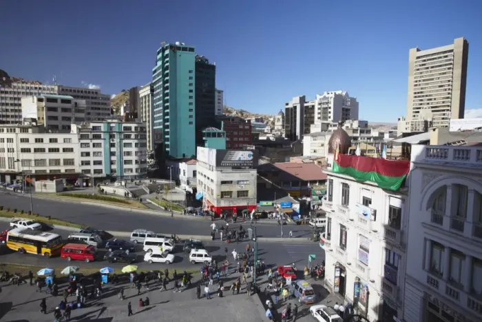 Framed Print : View of Mariscal Santa Cruz Avenue, La Paz, Bolivia, South America Framed Print : View of Mariscal Santa Cruz Avenue, La Paz, Bolivia, South America