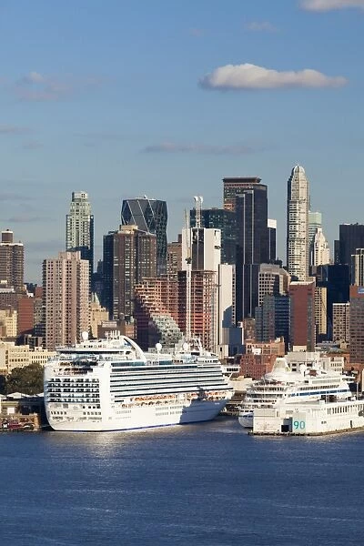 View of Midtown Manhattan across the Hudson River, Manhattan, New York City