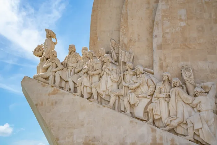 Framed Print : View of Monument to the Discoveries (Padrao dos Descobrimentos) on a sunny day, Lisbon, Portugal, Europe Framed Print : View of Monument to the Discoveries (Padrao dos Descobrimentos) on a sunny day, Lisbon, Portugal, Europe