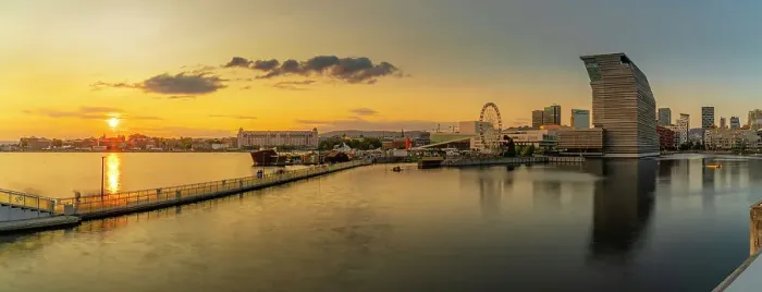 Framed Print : View of the Munch Museum and city skyline at sunset, Oslo, Norway, Scandinavia, Europe