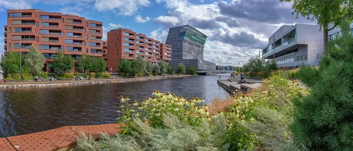 Framed Print : View of the Munch Museum and Oslo Opera House on a sunny day, Oslo, Norway, Scandinavia, Europe Framed Print : View of the Munch Museum and Oslo Opera House on a sunny day, Oslo, Norway, Scandinavia, Europe