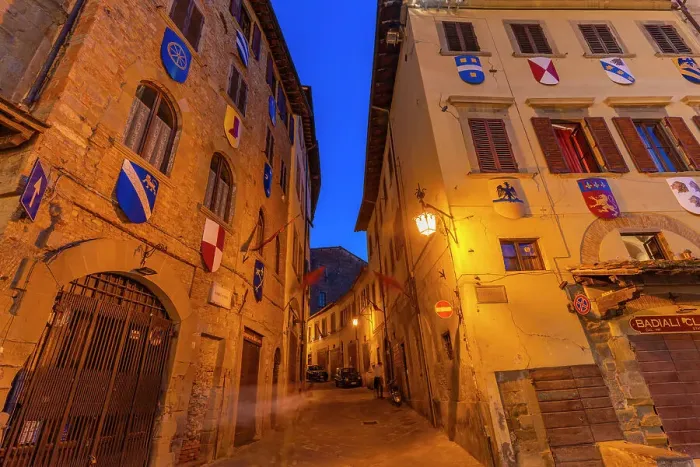 Framed Print : View of narrow street at dusk, Arezzo, Province of Arezzo, Tuscany, Italy, Europe Framed Print : View of narrow street at dusk, Arezzo, Province of Arezzo, Tuscany, Italy, Europe