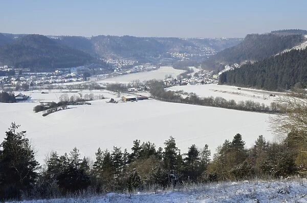 View of Neckartal (Neckar Valley) in winter, near Oberndorf, Baden-Wurttemberg, Germany, Europe