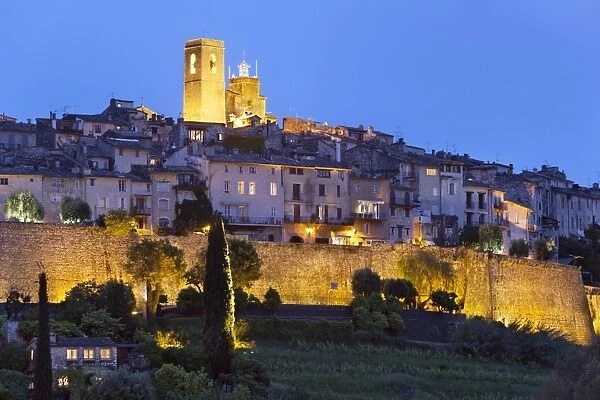 View at night, Saint-Paul-de-Vence, Provence-Alpes-Cote d Azur, Provence, France, Europe