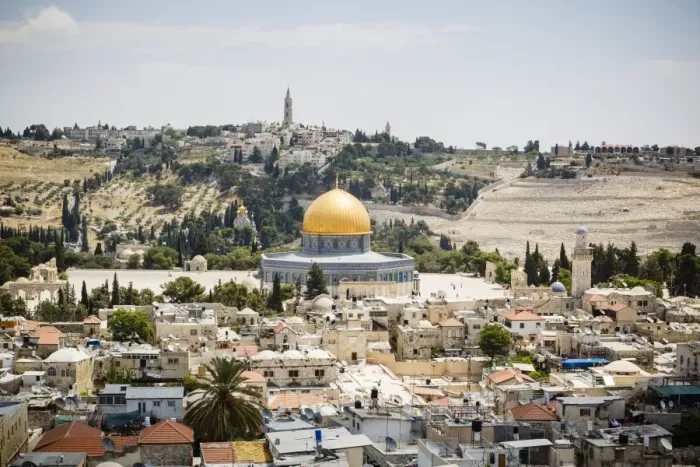 Framed Print : View over the Old City with the Dome of the Rock, UNESCO World Heritage Site, Jerusalem, Israel, Middle East Framed Print : View over the Old City with the Dome of the Rock, UNESCO World Heritage Site, Jerusalem, Israel, Middle East