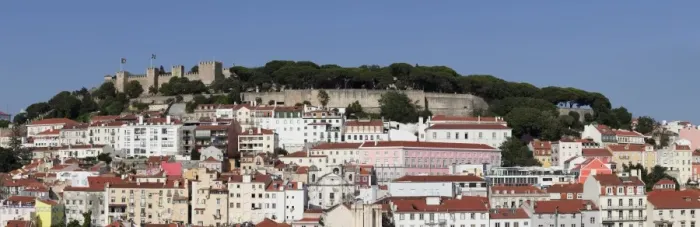 Framed Print : View over the old town to Castelo de Sao Jorge castle, Lisbon, Portugal, Europe Framed Print : View over the old town to Castelo de Sao Jorge castle, Lisbon, Portugal, Europe