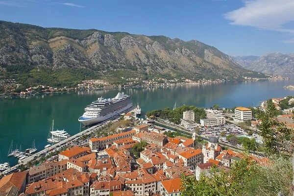 View over Old Town and cruise ship in Port, Kotor, UNESCO World Heritage Site, Montenegro, Europe