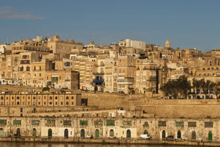 Framed Print : View of the old town from the Grand Harbour in the golden early morning, Valletta, Malta, Europe Framed Print : View of the old town from the Grand Harbour in the golden early morning, Valletta, Malta, Europe