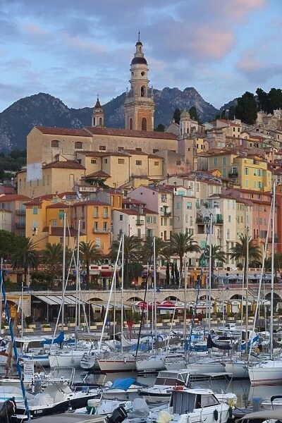 View over old town and port, Menton, Provence-Alpes-Cote d Azur, French Riviera, Provence, France, Mediterranean, Europe