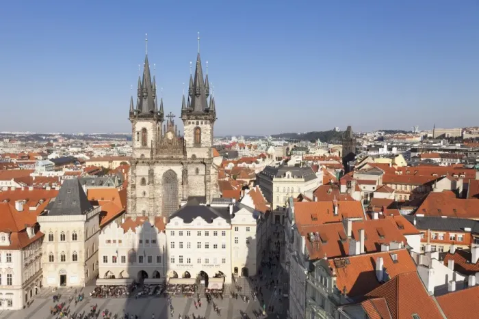 Framed Print : View over the Old Town Square (Staromestske namesti) with Tyn Cathedral (Church of Our Lady Before Tyn), Prague, Bohemia, Czech Republic, Europe Framed Print : View over the Old Town Square (Staromestske namesti) with Tyn Cathedral (Church of Our Lady Before Tyn), Prague, Bohemia, Czech Republic, Europe