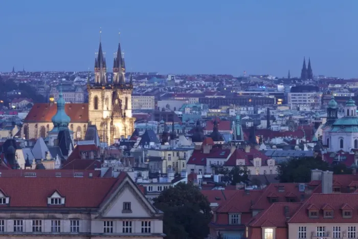 Framed Print : View over the Old Town with Tyn Cathedral (Church of Our Lady Before Tyn), Prague, Bohemia, Czech Republic, Europe Framed Print : View over the Old Town with Tyn Cathedral (Church of Our Lady Before Tyn), Prague, Bohemia, Czech Republic, Europe