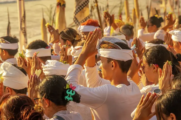 Framed Print : View of people at prayer on Kuta Beach for Nyepi, Balinese New Year Celebrations, Kuta, Bali, Indonesia, South East Asia, Asia Framed Print : View of people at prayer on Kuta Beach for Nyepi, Balinese New Year Celebrations, Kuta, Bali, Indonesia, South East Asia, Asia