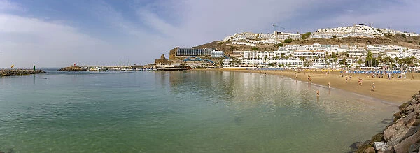 View of Puerto Rico beach, Playa de Puerto Rico, Gran Canaria, Canary Islands, Spain, Atlantic, Europe