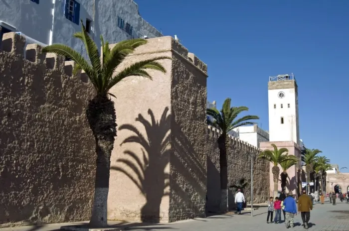 Framed Print : View of the ramparts of the Old City, UNESCO World Heritage Site, Essaouira Framed Print : View of the ramparts of the Old City, UNESCO World Heritage Site, Essaouira