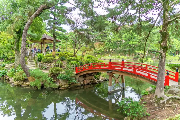 Framed Print : View of red footbridge over Takueichi Pond in Shukkeien Garden, Kaminoboricho, Naka Ward, Hiroshima, Honshu, Japan