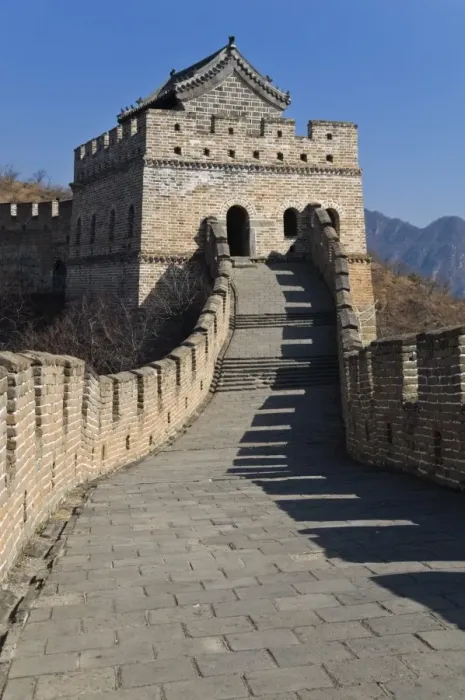 Framed Print : View along the restored section of the Great Wall, UNESCO World Heritage Site Framed Print : View along the restored section of the Great Wall, UNESCO World Heritage Site