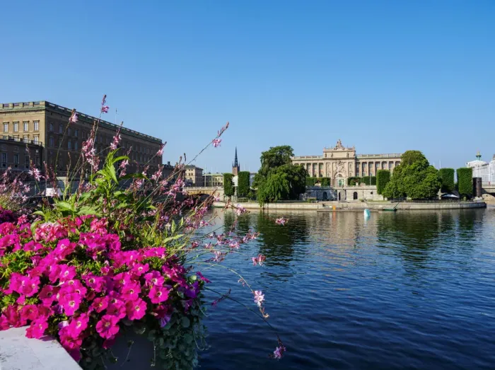 Framed Print : View towards the Riksdagshuset (Parliament House), Stockholm, Stockholm County, Sweden, Scandinavia, Europe Framed Print : View towards the Riksdagshuset (Parliament House), Stockholm, Stockholm County, Sweden, Scandinavia, Europe