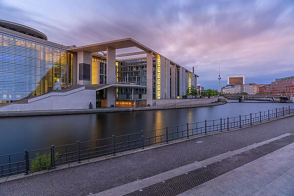 View of the River Spree and the Marie-Elisabeth-Luders-Haus at sunset, German Parliament building, Mitte, Berlin, Germany, Europe