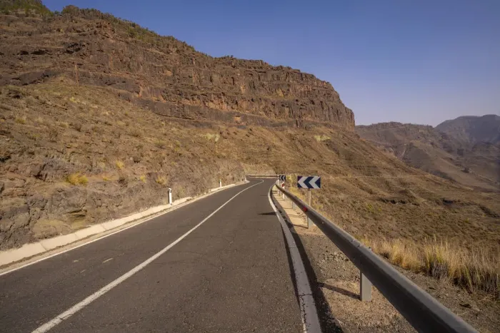 Framed Print : View of road in mountainous landscape near Tasarte, Gran Canaria, Canary Islands, Spain, Atlantic, Europe Framed Print : View of road in mountainous landscape near Tasarte, Gran Canaria, Canary Islands, Spain, Atlantic, Europe