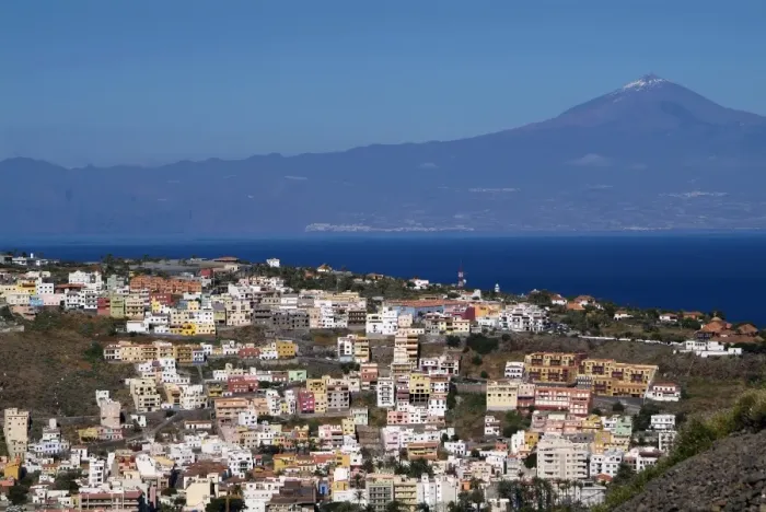 Framed Print : View over San Sebastian de la Gomera to Pico de Teide on Tenerife, Gomera Framed Print : View over San Sebastian de la Gomera to Pico de Teide on Tenerife, Gomera