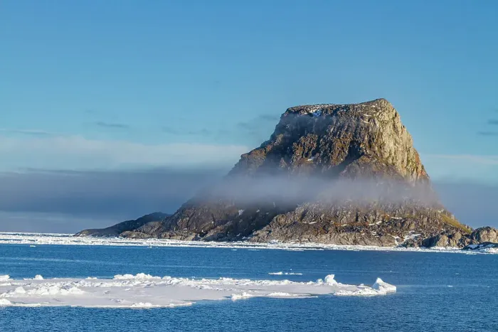 Framed Print : A view of Seven Islands (Sjuoyane) in the Svalbard Archipelago, Norway, Arctic, Europe