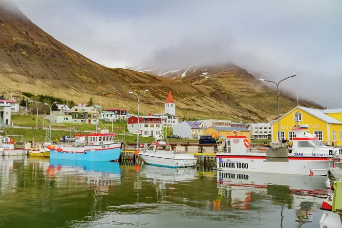 Framed Print : A view of the small fishing town of Siglufjorour, Iceland Framed Print : A view of the small fishing town of Siglufjorour, Iceland