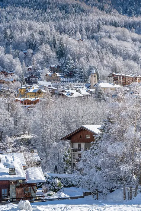 Framed Print : View of snow covered trees and Courmayeur from Dolonne in winter, Courmayeur, Aosta Valley, Italian Alps, Italy Framed Print : View of snow covered trees and Courmayeur from Dolonne in winter, Courmayeur, Aosta Valley, Italian Alps, Italy