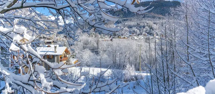 Framed Print : View of snow covered trees, mountains and Courmayeur from Dolonne in winter, Courmayeur, Aosta Valley, Italian Alps, Italy Framed Print : View of snow covered trees, mountains and Courmayeur from Dolonne in winter, Courmayeur, Aosta Valley, Italian Alps, Italy