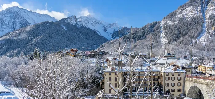 Framed Print : View of snow covered trees, mountains and Dolonne from Courmayeur in winter, Courmayeur, Aosta Valley, Italian Alps, Italy Framed Print : View of snow covered trees, mountains and Dolonne from Courmayeur in winter, Courmayeur, Aosta Valley, Italian Alps, Italy